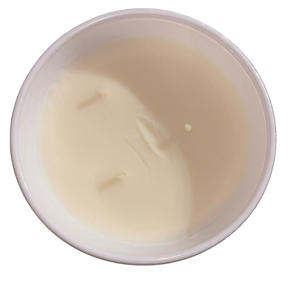 Scentsational Clean Linen Coconut & Beeswax Candle 26 Oz New - Picture 3 of 3